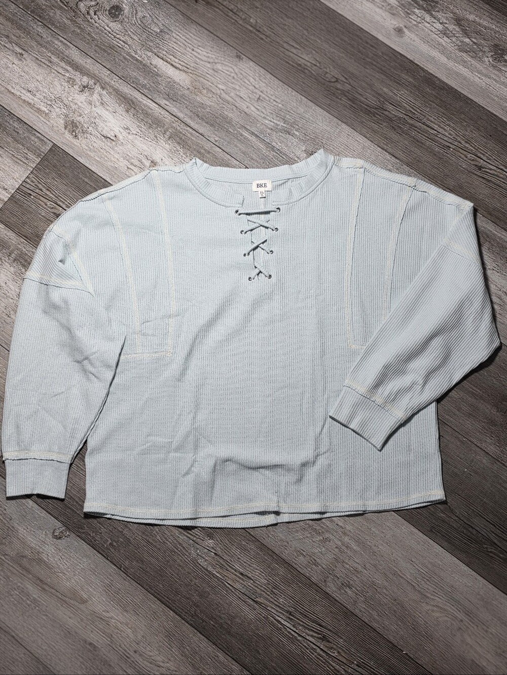 BKE Women's Oversized Lace-up Accent Waffle Knit Longsleeve Top Sz XL Baby Blue